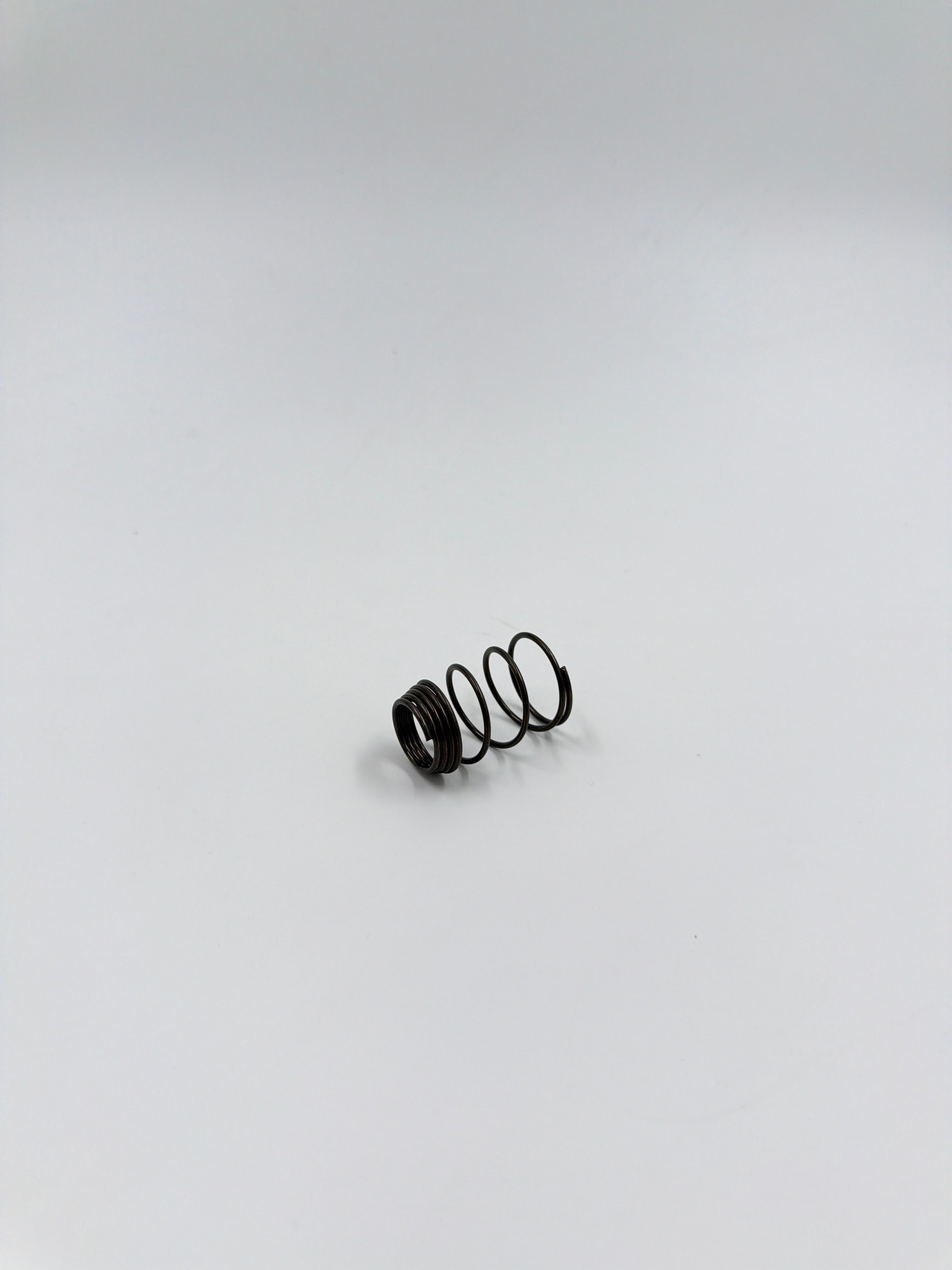 Oil Filter Screw Spring — V-Series (OEM)